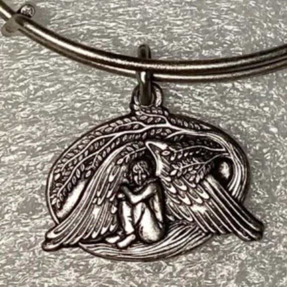 Alex And Ani Expandable Wire Bangle New With Tag Guardian of Healing, Renew Me - Picture 13 of 16
